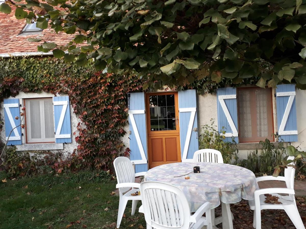 La Maison De Xenos Nohant-en-Graçay Екстериор снимка